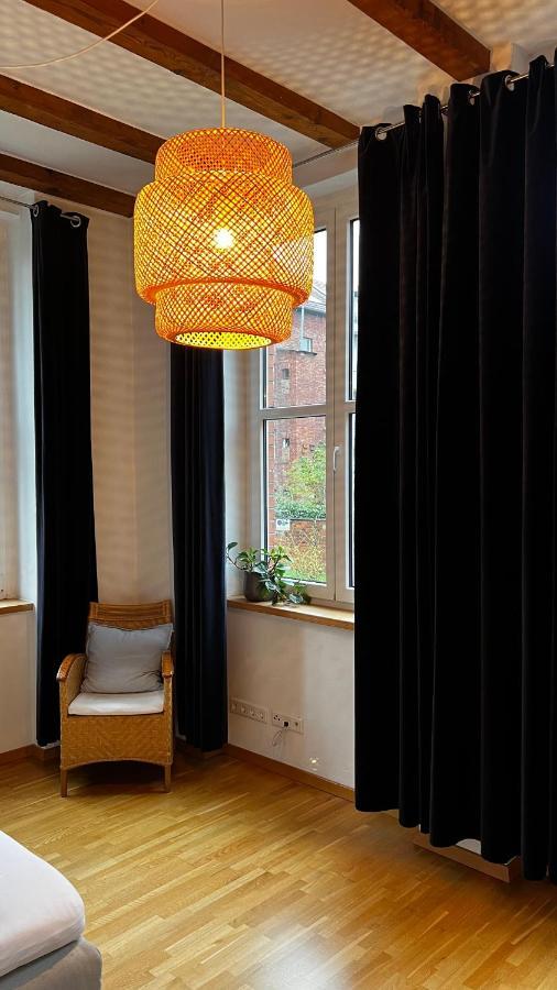 Aryve Jc Studio - Altstadtnahes Boutique Apartment Inklusive Kostenfreiem Parkplatz Erfurt Bagian luar foto