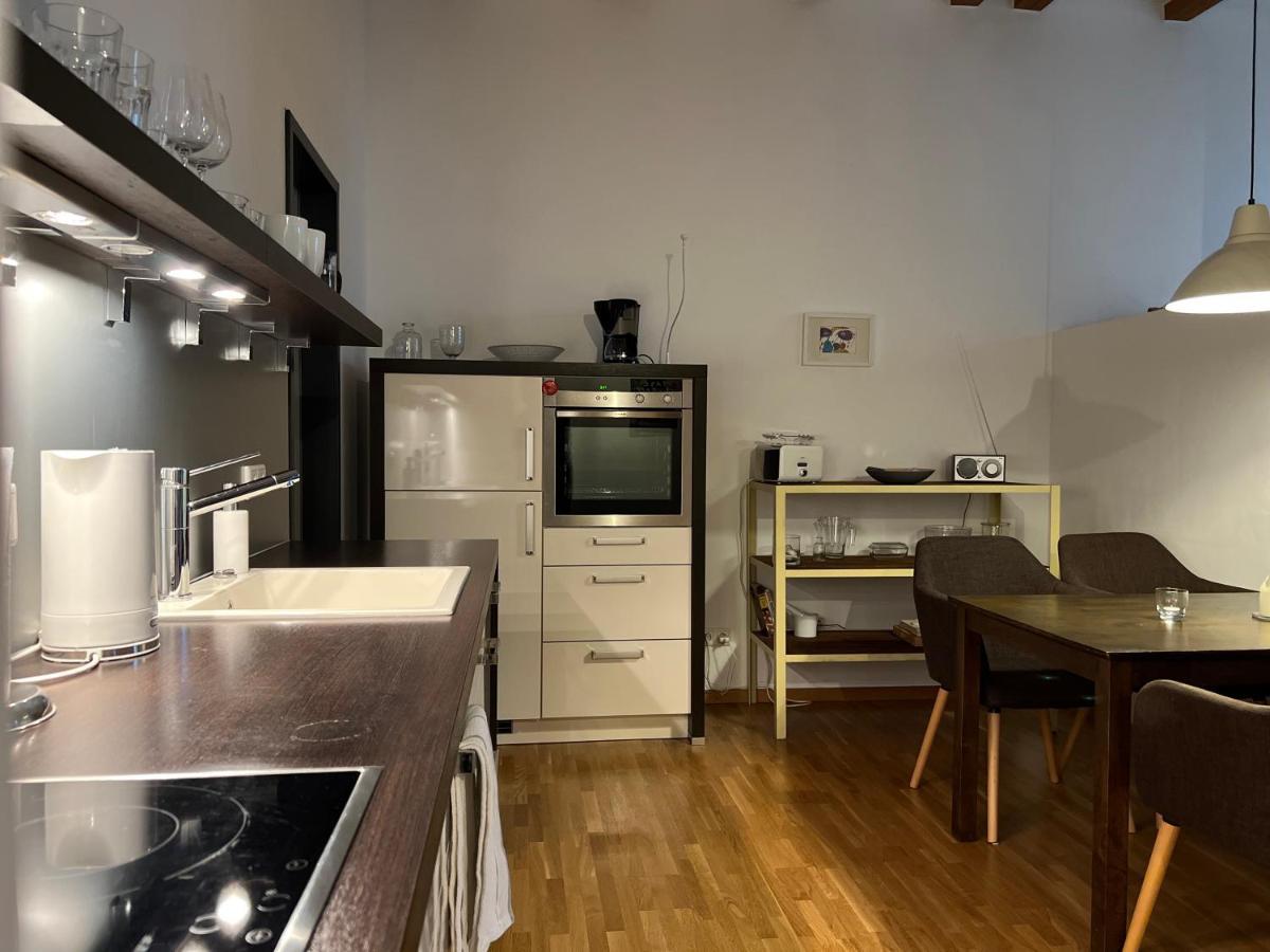 Aryve Jc Studio - Altstadtnahes Boutique Apartment Inklusive Kostenfreiem Parkplatz Erfurt Bagian luar foto