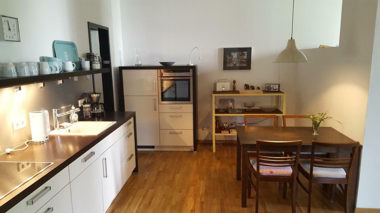 Aryve Jc Studio - Altstadtnahes Boutique Apartment Inklusive Kostenfreiem Parkplatz Erfurt Bagian luar foto